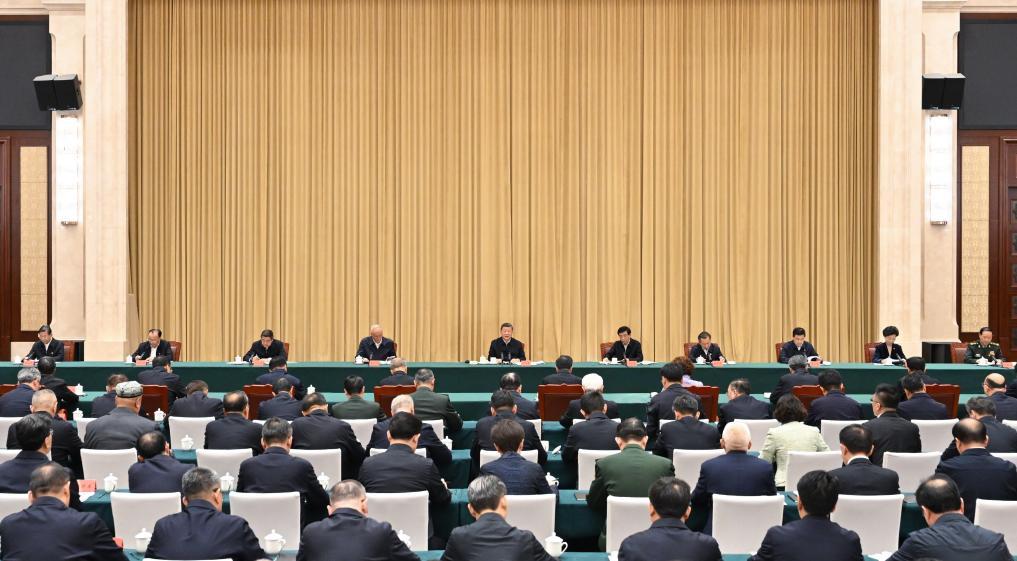 習(xí)近平：完整準(zhǔn)確全面貫徹新時(shí)代黨的治疆方略 努力建設(shè)團(tuán)結(jié)和諧、繁榮富裕、文明進(jìn)步、安居樂業(yè)、生態(tài)良好的社會主義現(xiàn)代化新疆